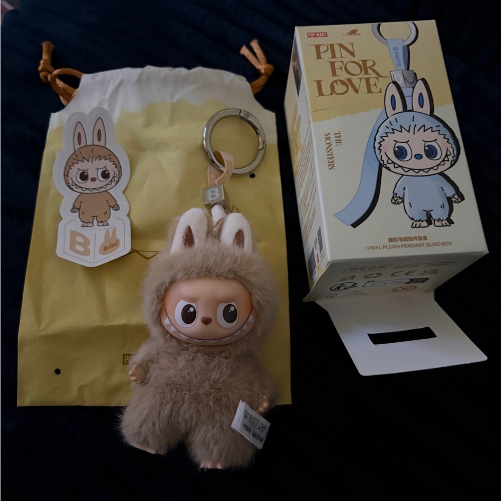 POPMART the Monsters LABUBU PIN FOR LOVE— letter “B”, light brown